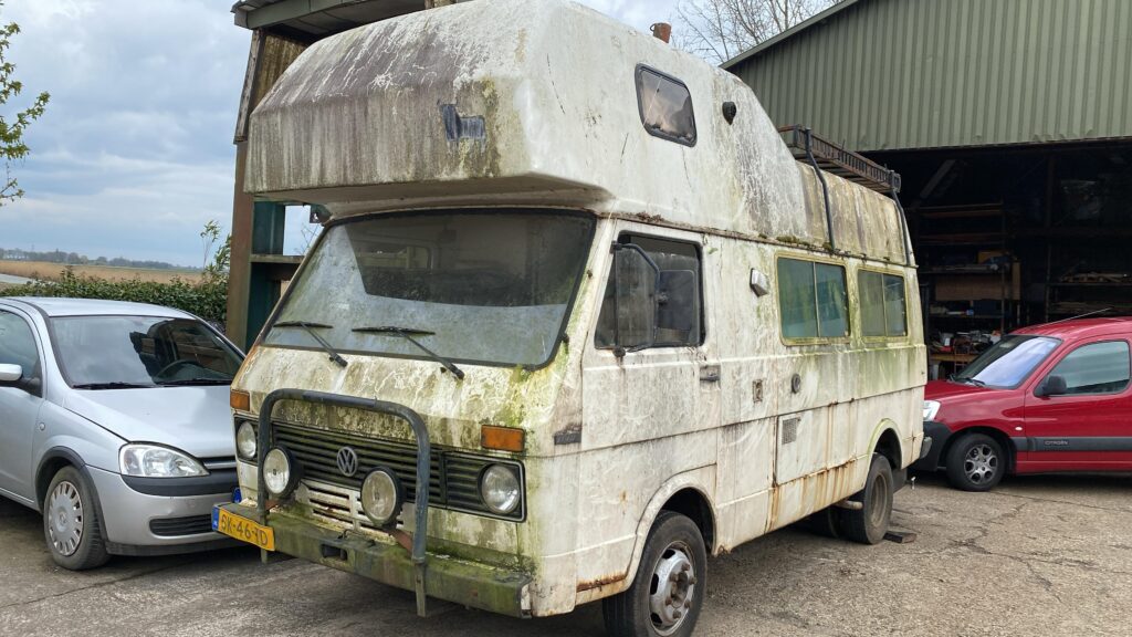 Volkswagen Camper Bus